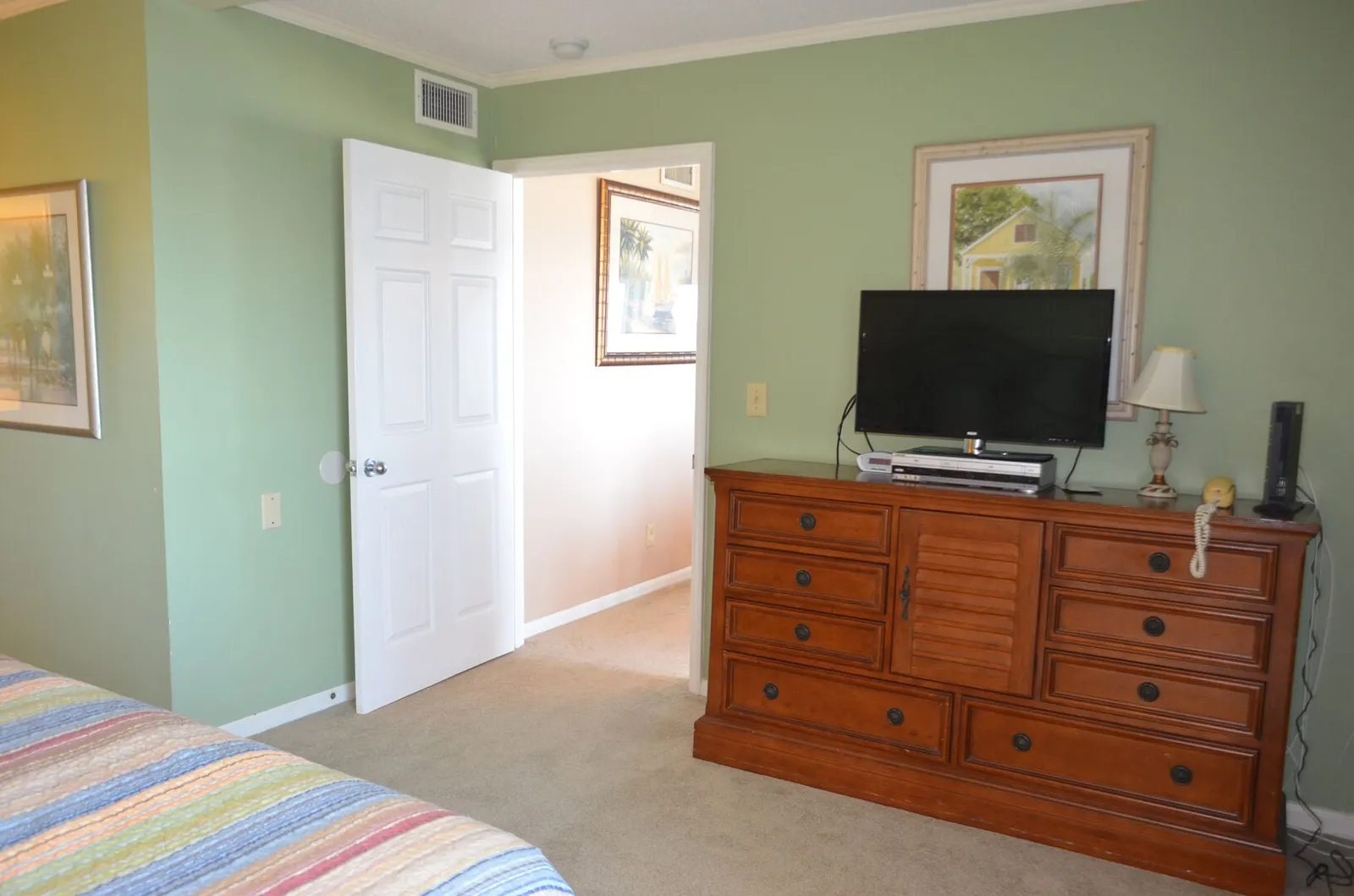 Waterforde 401 photo 20