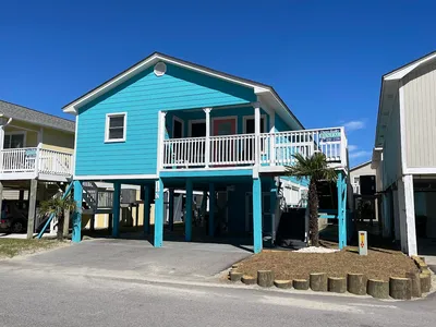 Sunset Square N (Sandy Feet Retreat)