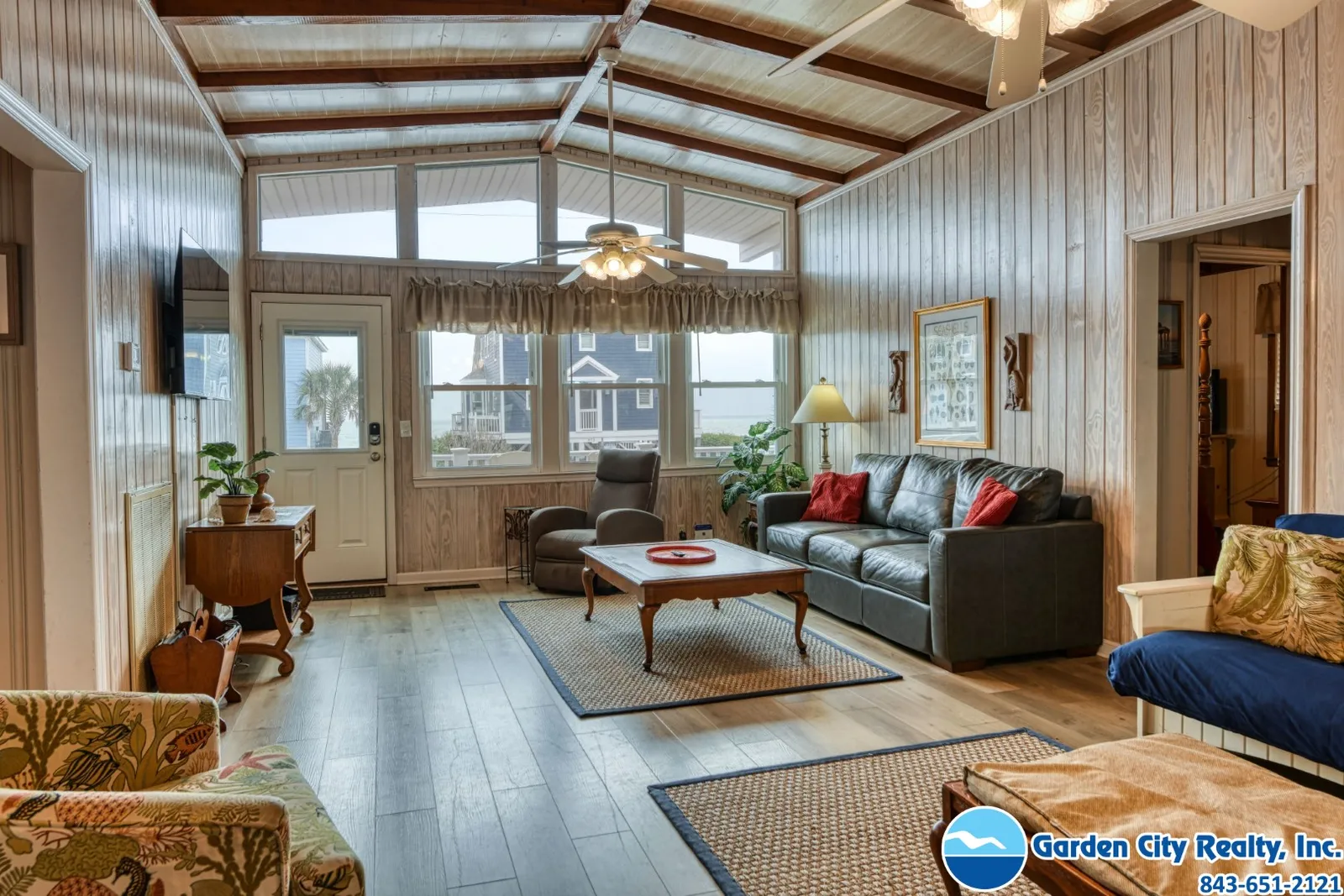 IR House photo 11