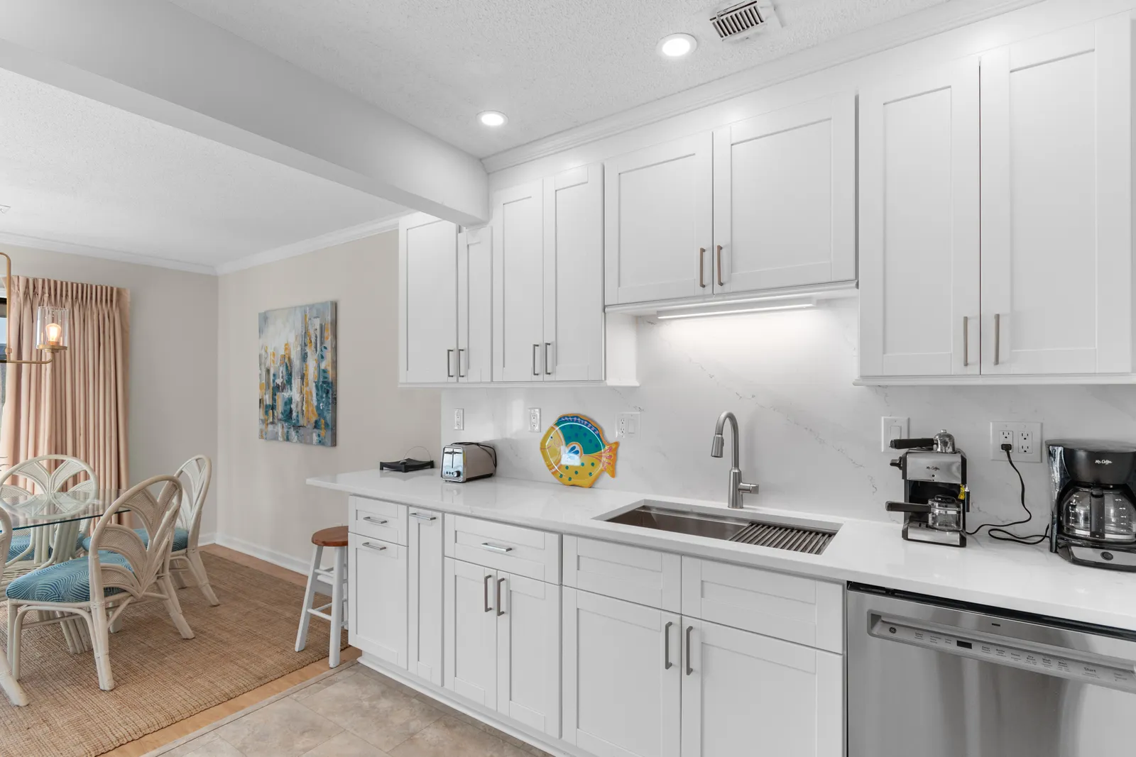 Floral Villa, Unit D-16 photo 11