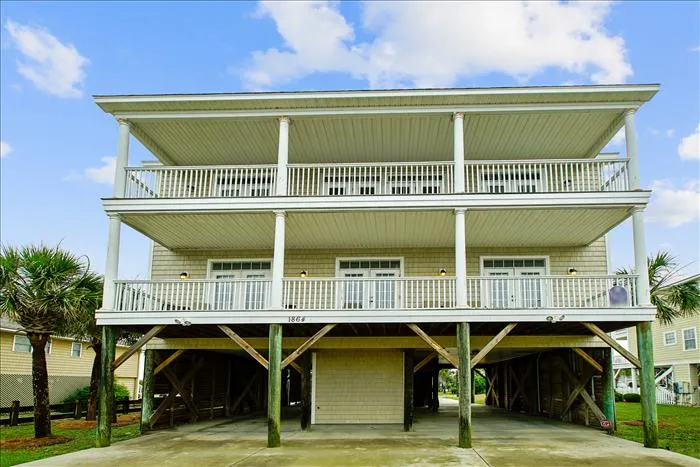 Royal Reef 1864 S. Waccamaw Dr. Garden City, SC 29576 photo 1