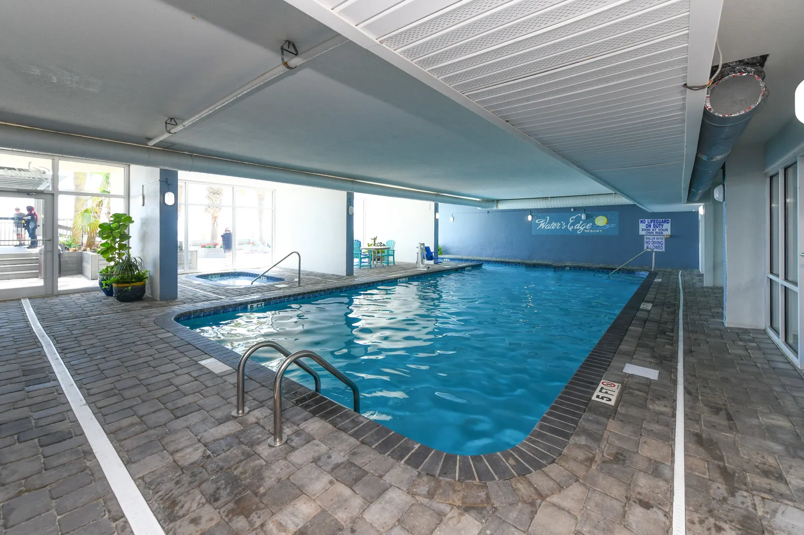 Water's Edge 203 photo 15