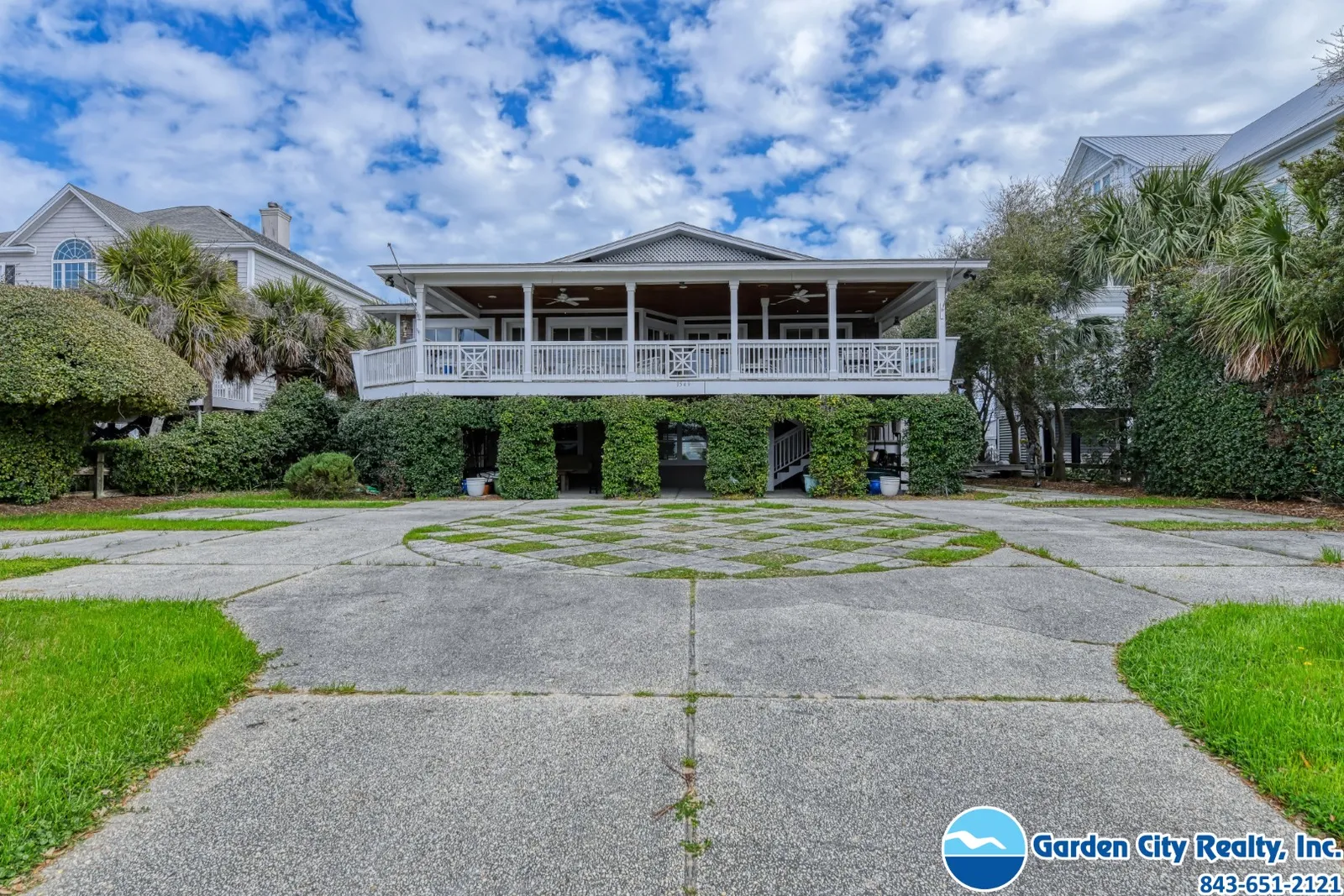 DeBerry Oceanfront photo 1