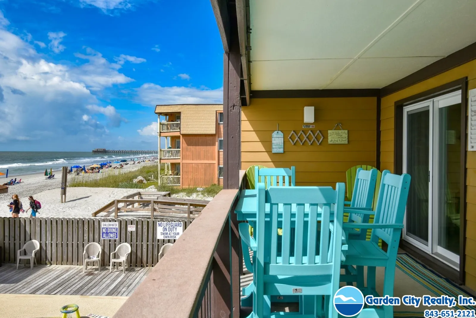 Afterdeck 105 photo 2