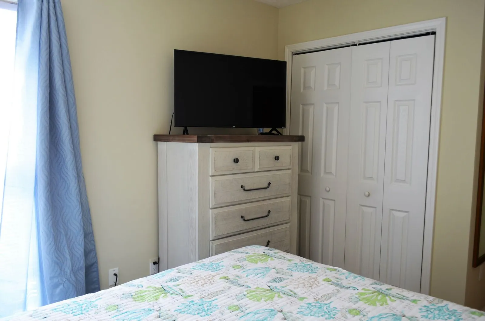 Surfside Suite photo 18