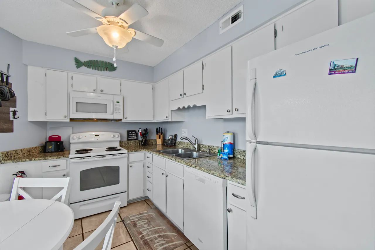 After Deck, Unit 201 photo 14