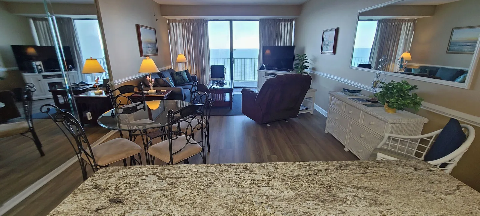 Royal Garden Resort 1502 photo 9