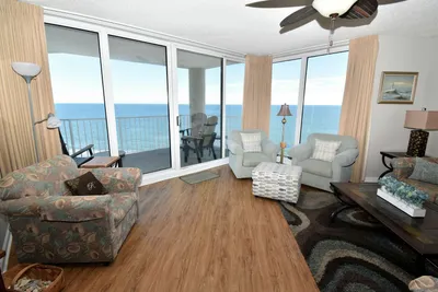 One Ocean Place 1104