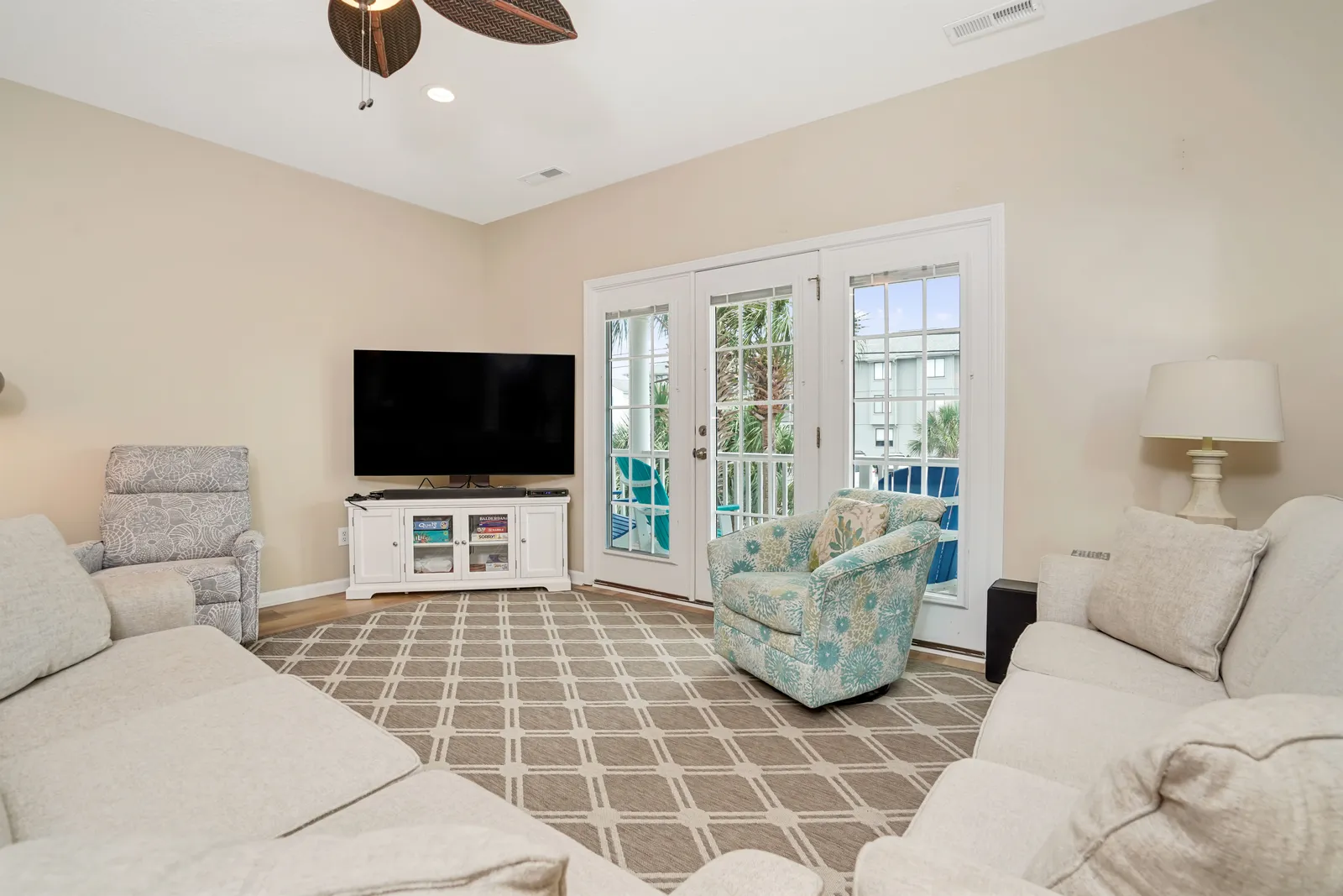 Sunnyside Treasure photo 6