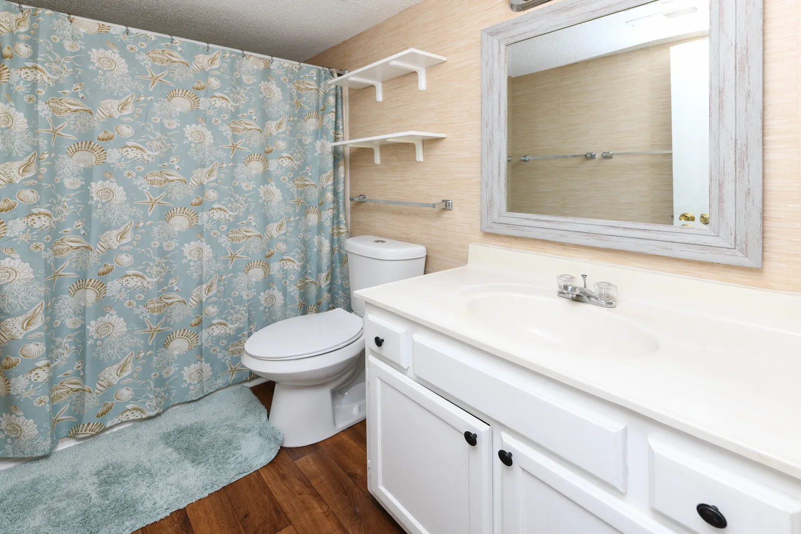 Vantage Pointe 101 photo 11