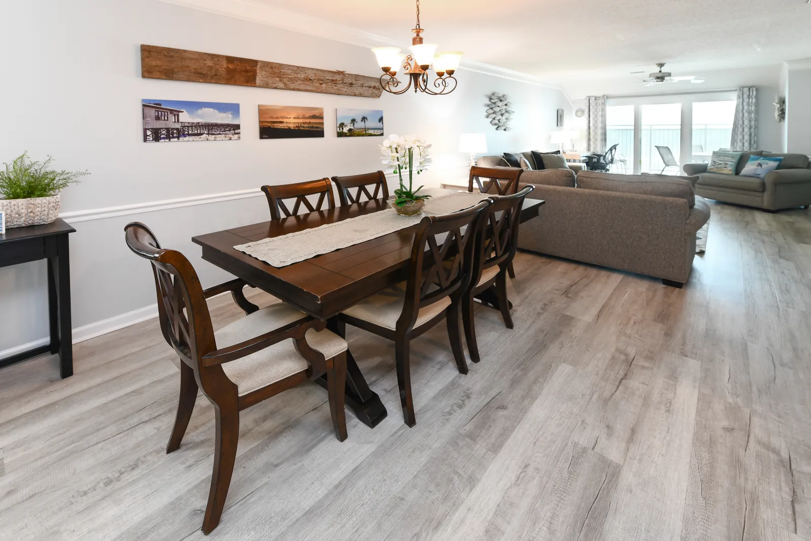 South Shores II 202 photo 1