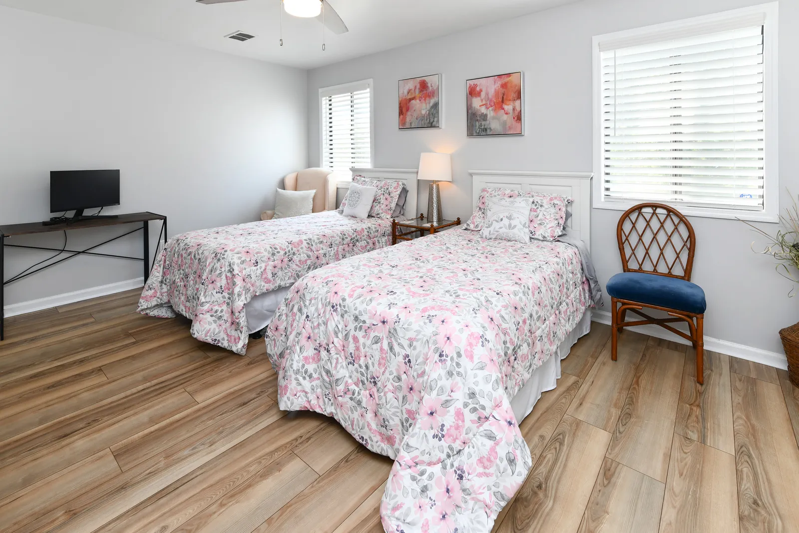Dottie's Place photo 7