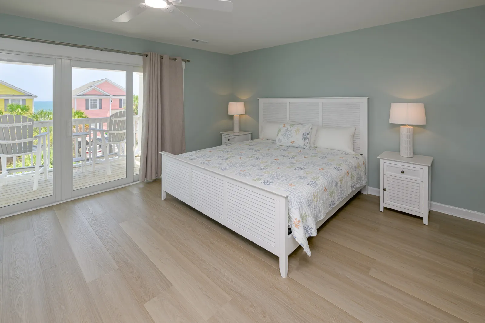 Sea View B photo 19