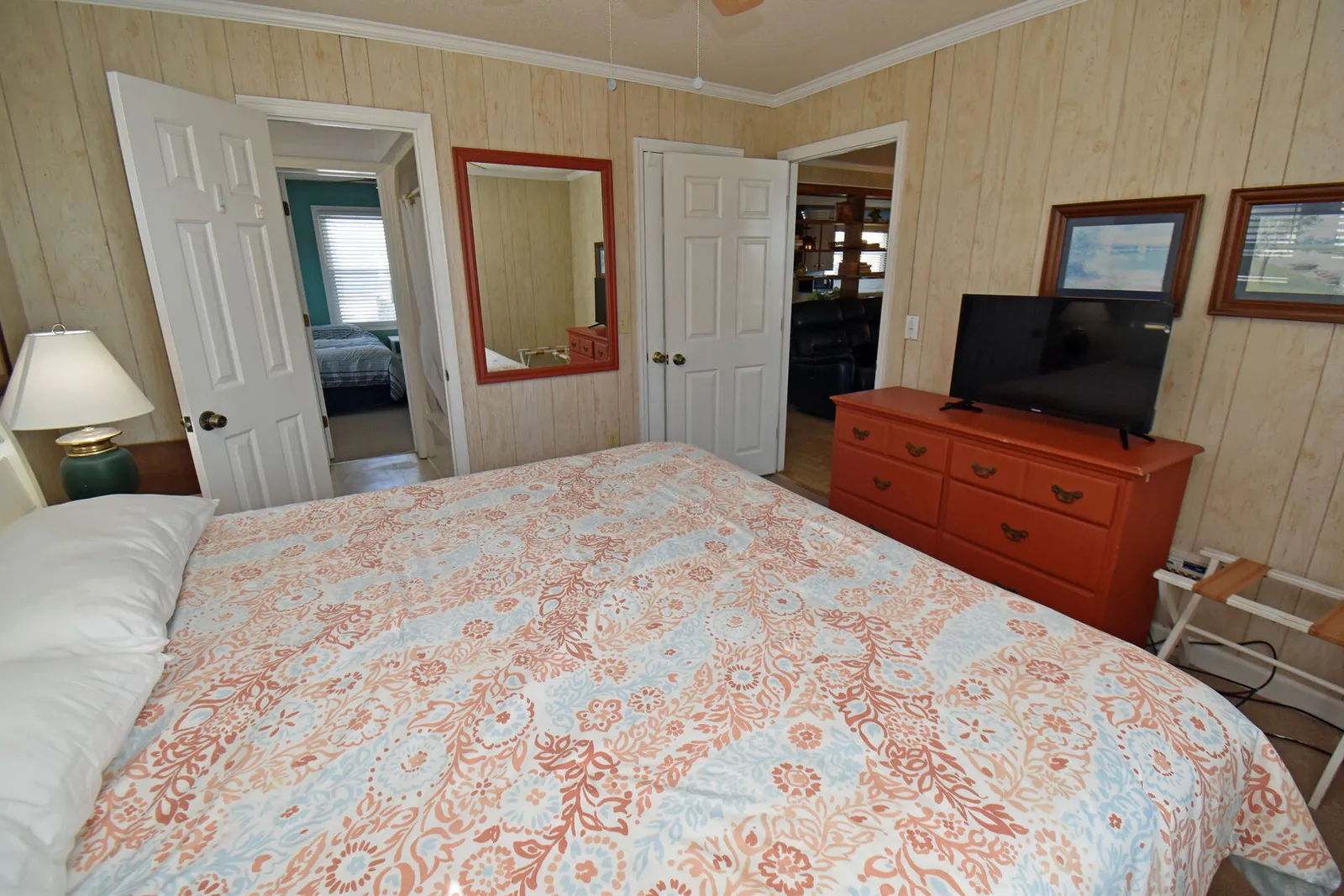 Electa's Place Up photo 17