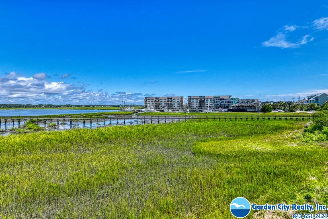 Inlet Pointe 33 photo 7