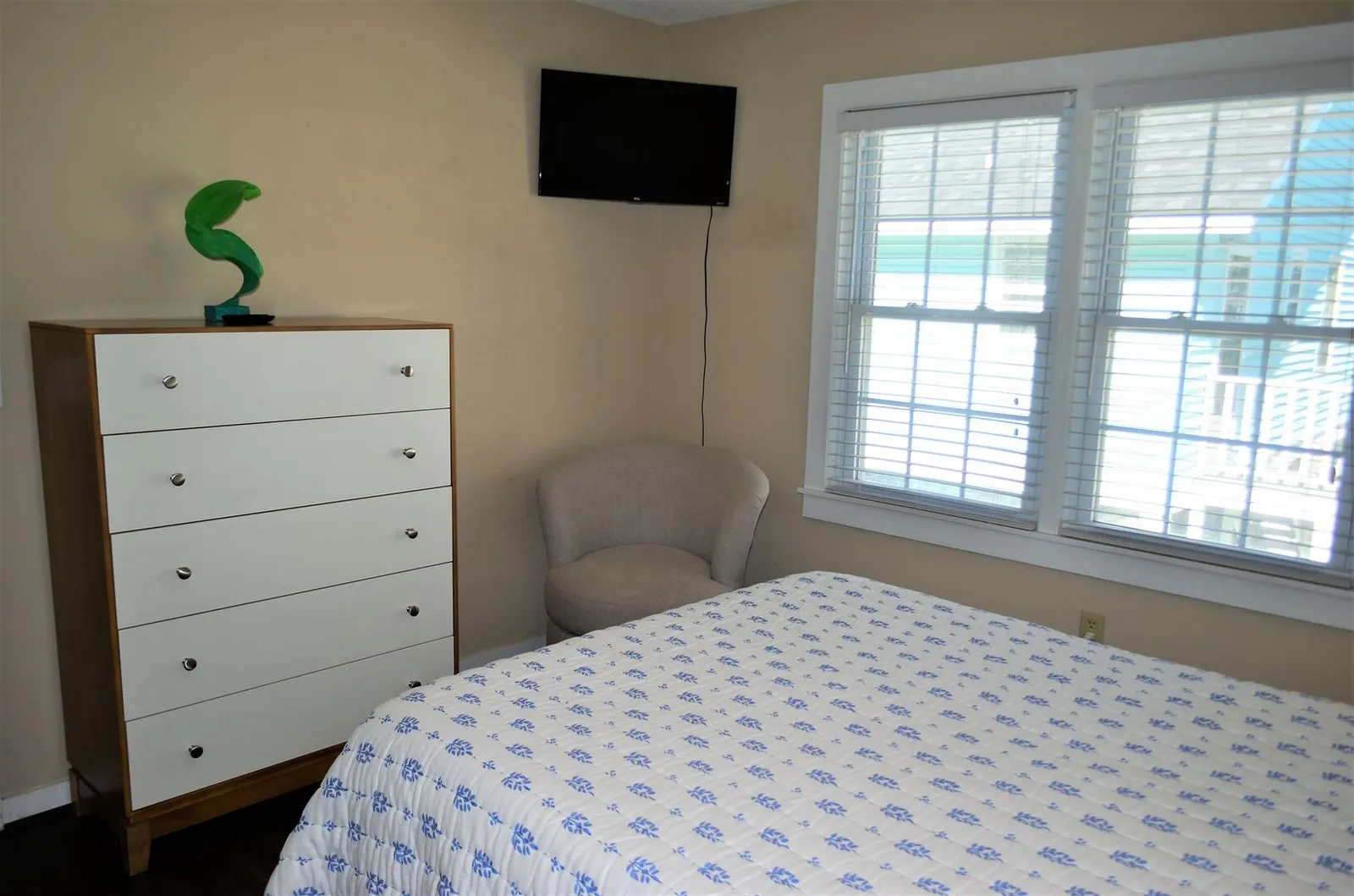 Summer House 169 photo 20