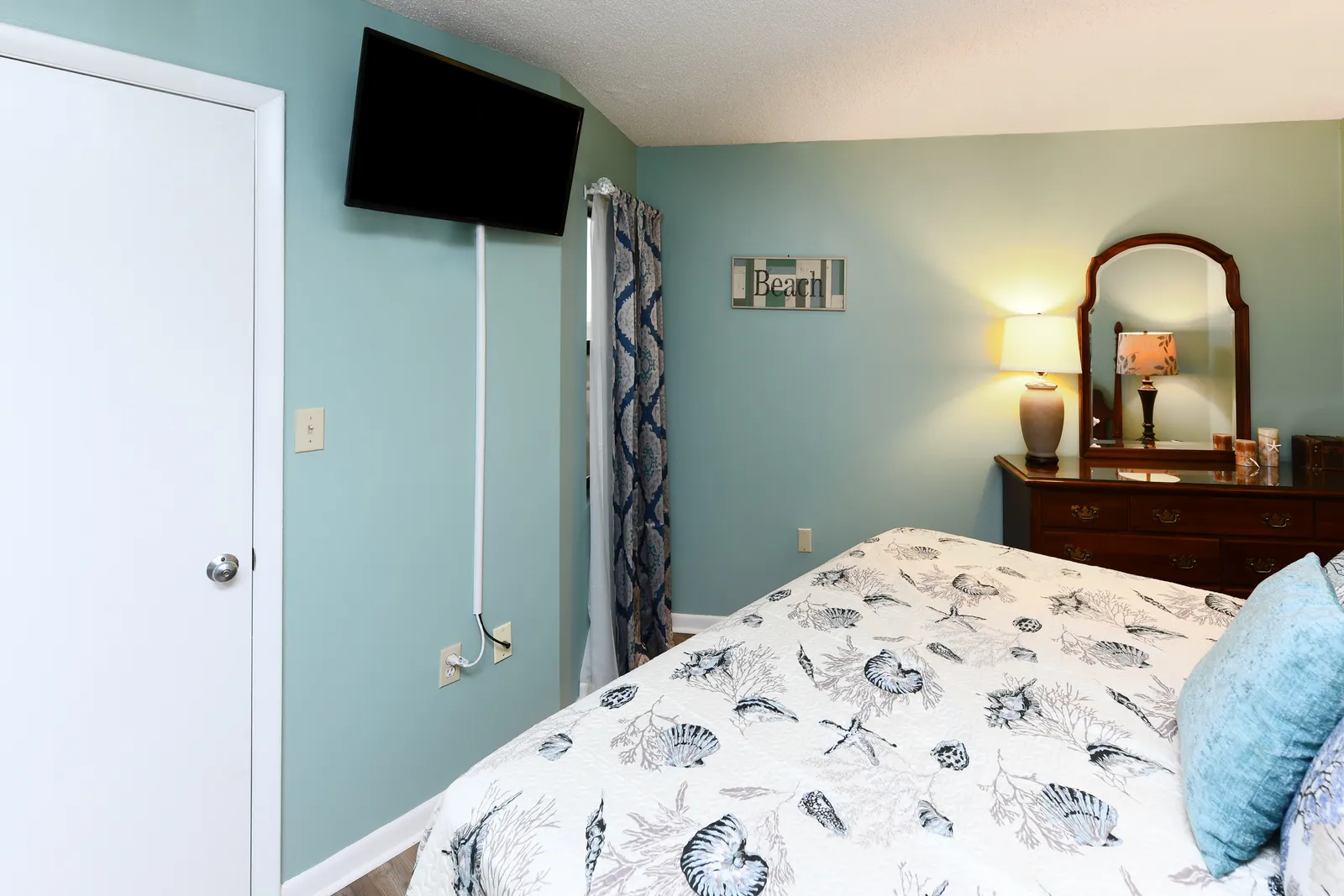 Royal Garden Resort 706 photo 7
