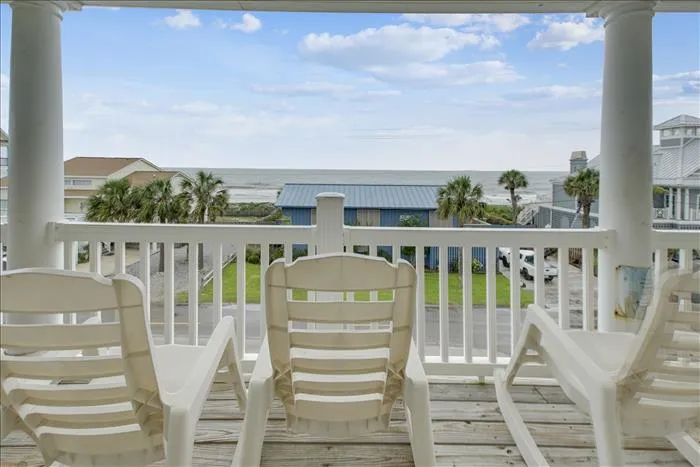 Royal Paradise 1856 S. Waccamaw Dr. Garden City, SC 29576 photo 16