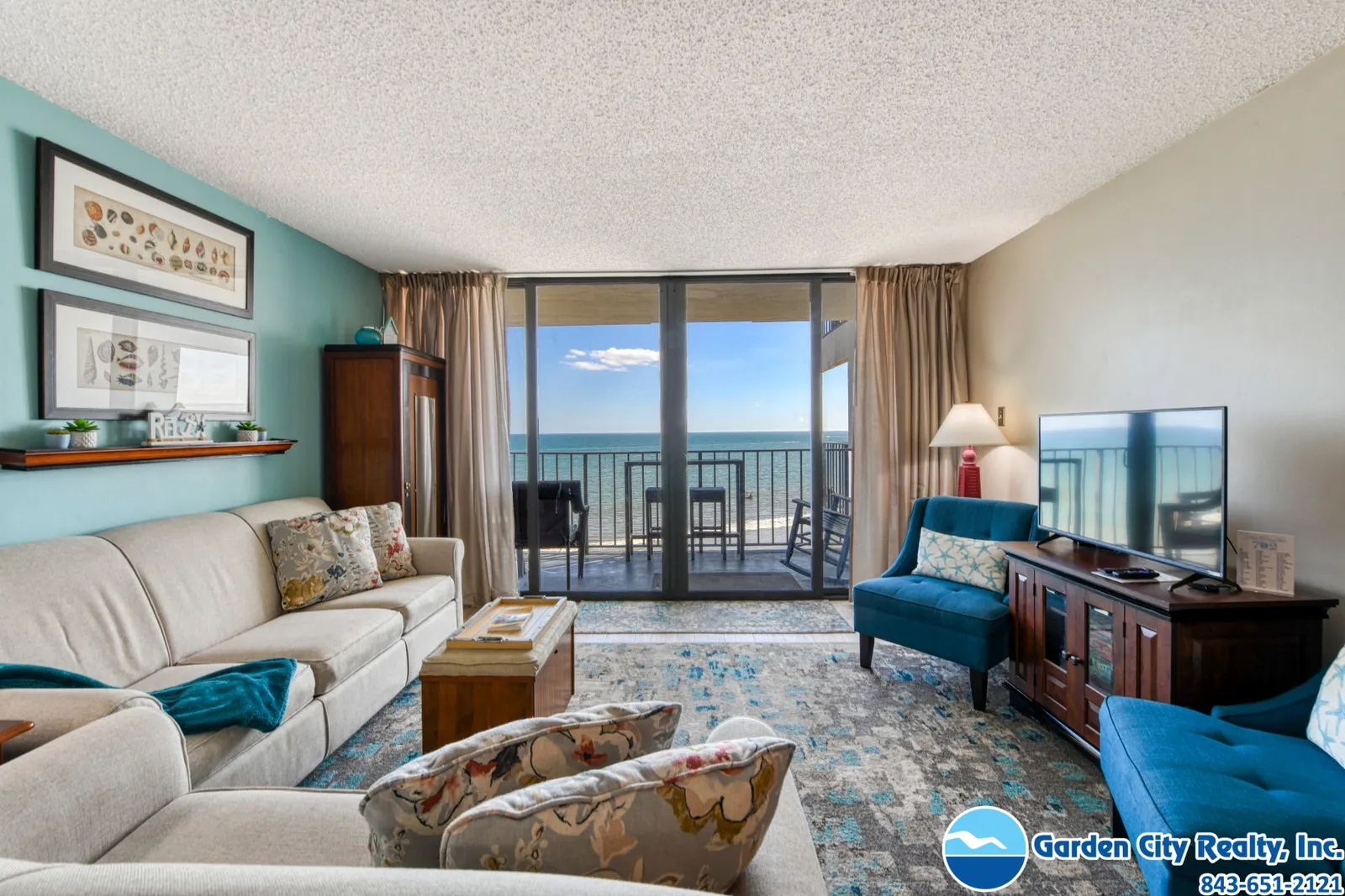 Royal Garden Resort 702 photo 8