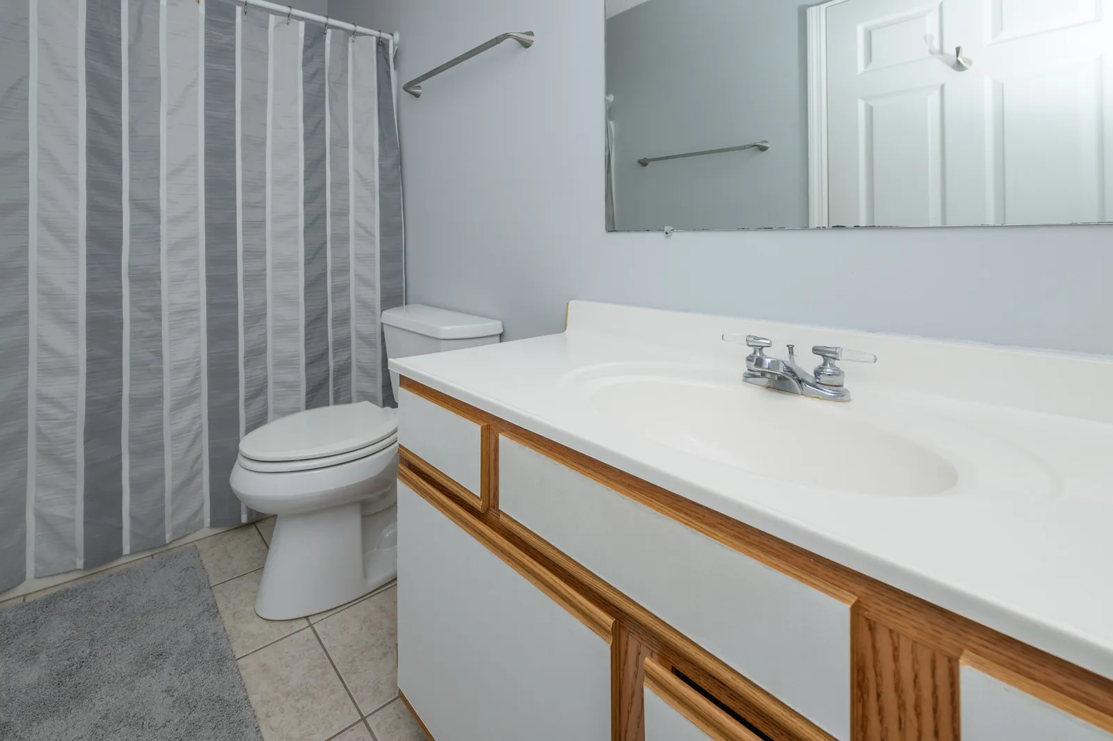 Islander I2 photo 22