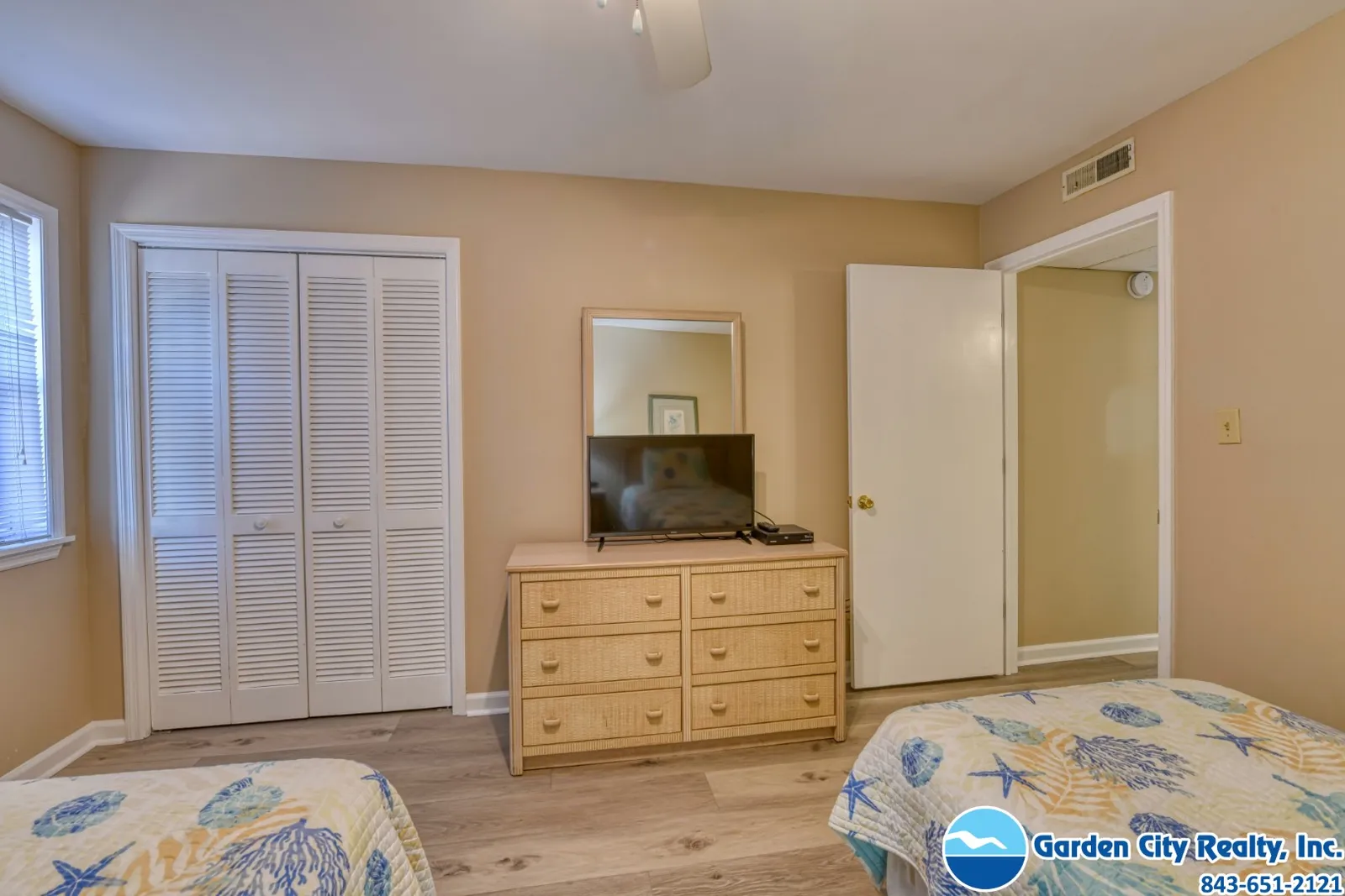 Inlet Pointe 2 photo 17
