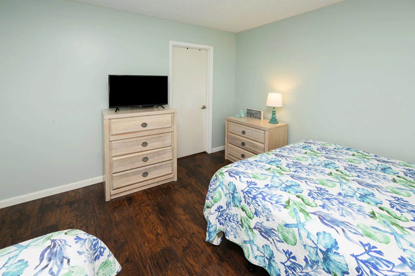 Sea Grove 202 photo 13