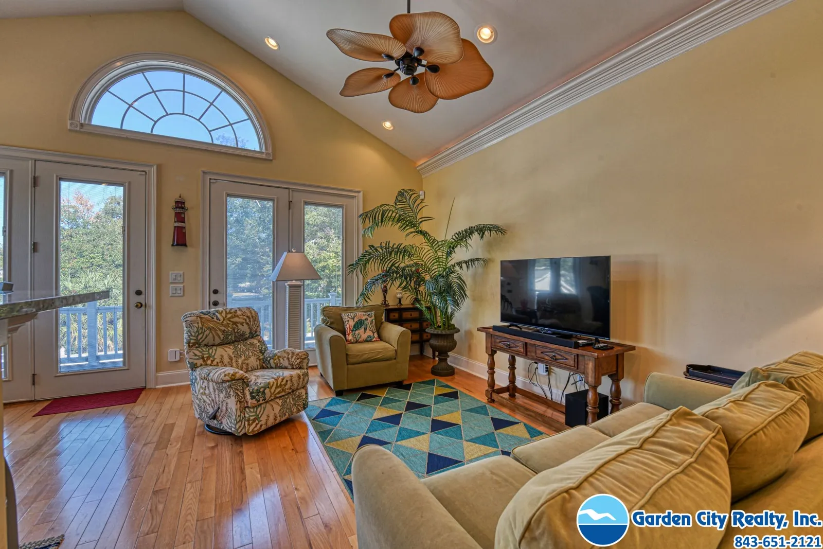 570 Vista Drive photo 9