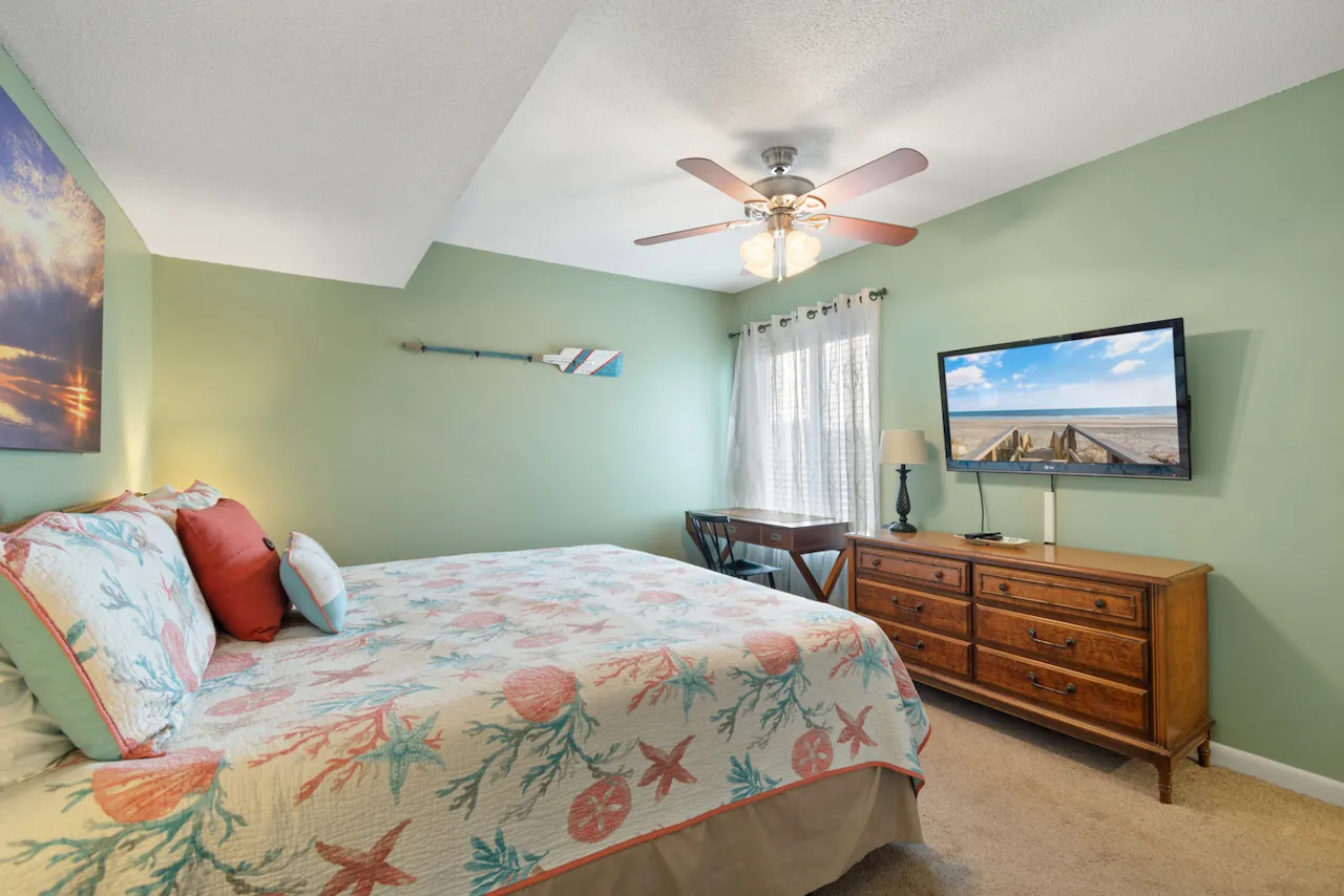 After Deck, Unit 201 photo 24