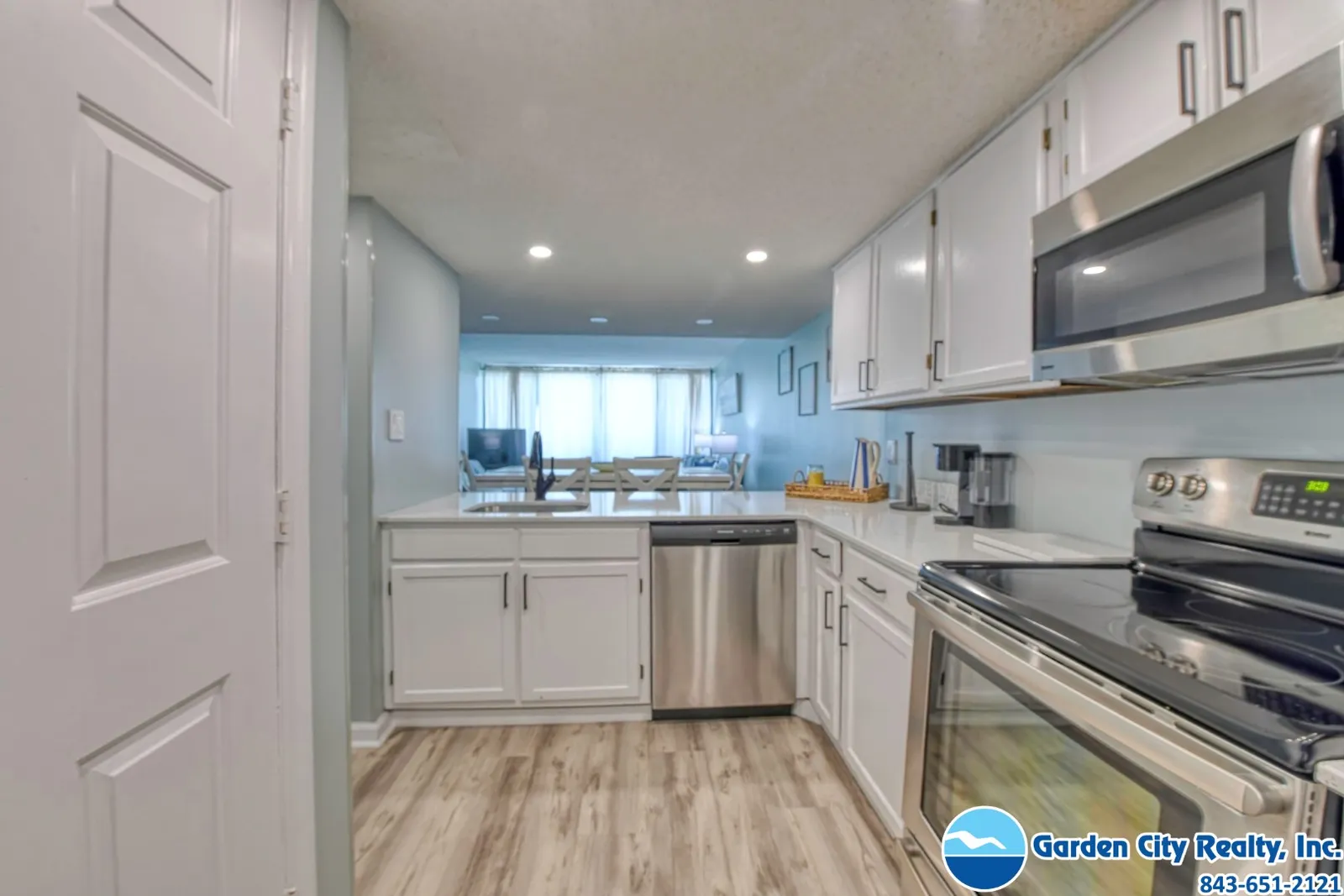 Horizon East 602 photo 15