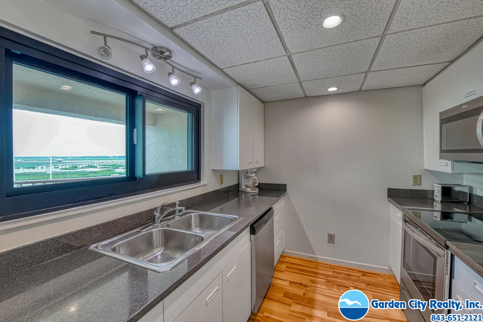 Marlin Quay 202 photo 18