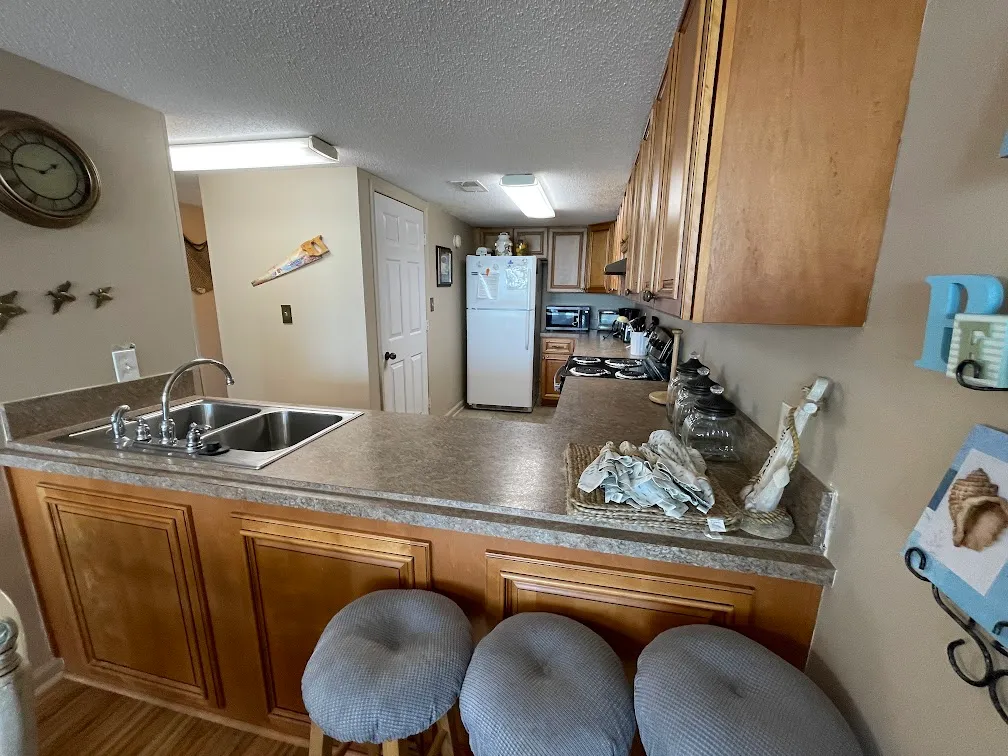 Horizon East 704 photo 7