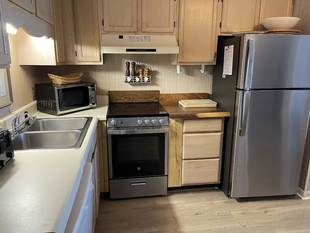 Inlet Pointe 37 photo 7