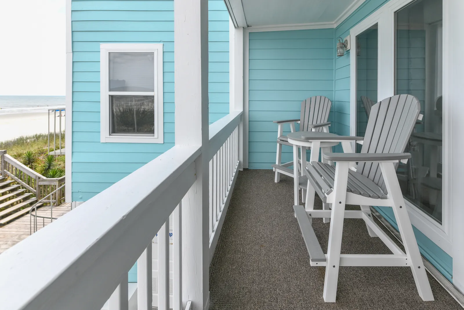 Ocean Six 604 photo 23