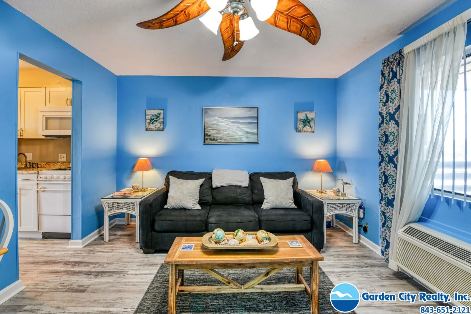 Garden City Guest House 108 photo 10