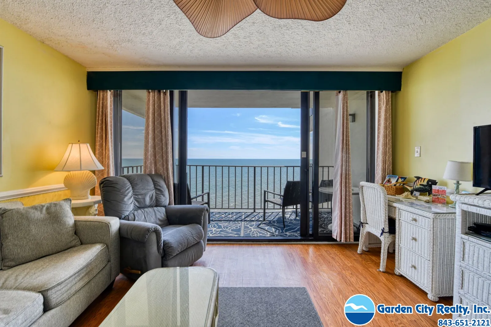 Royal Garden Resort 1211 photo 8