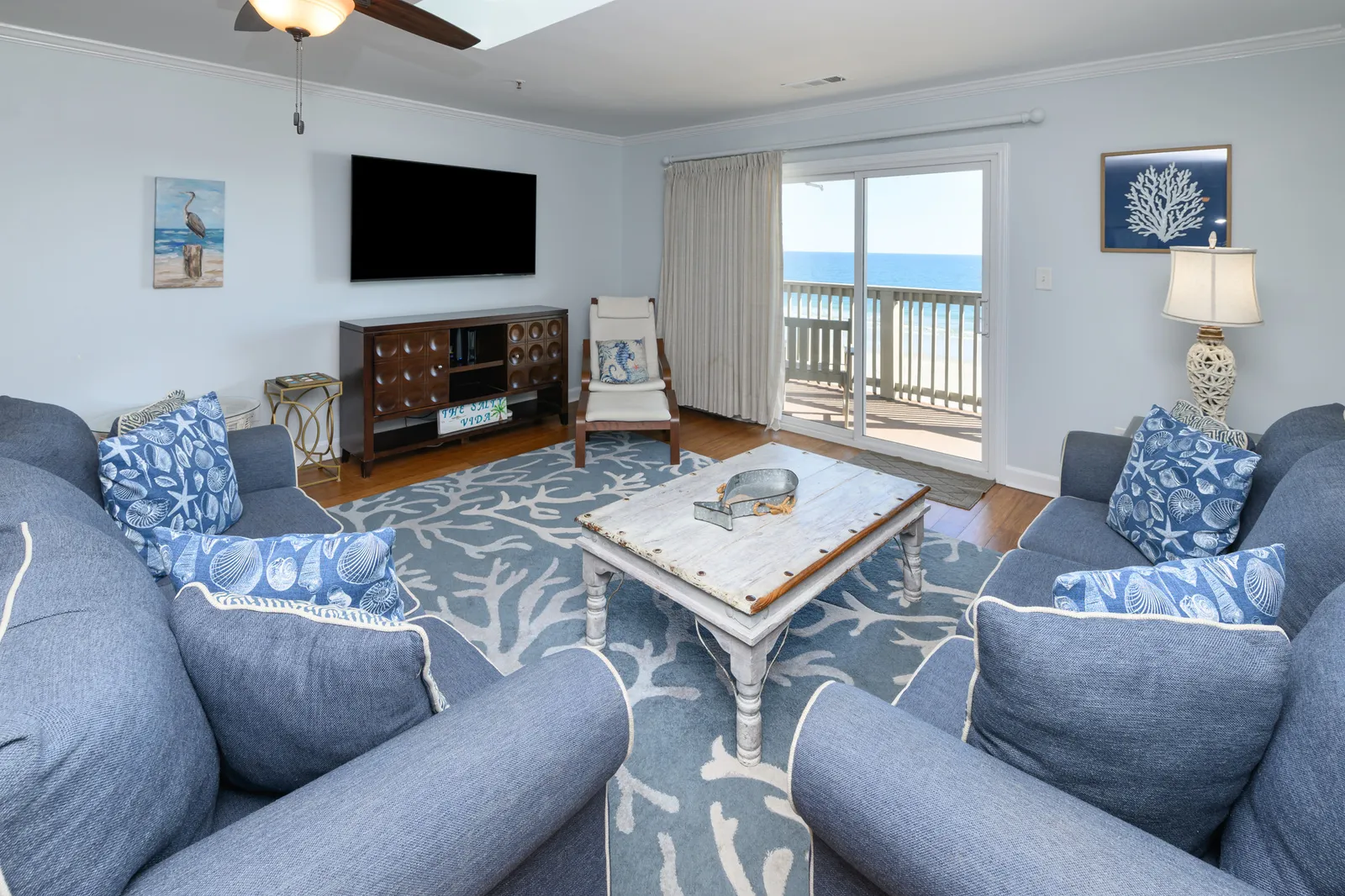 Seaside 401 - The Salty Vida photo 1