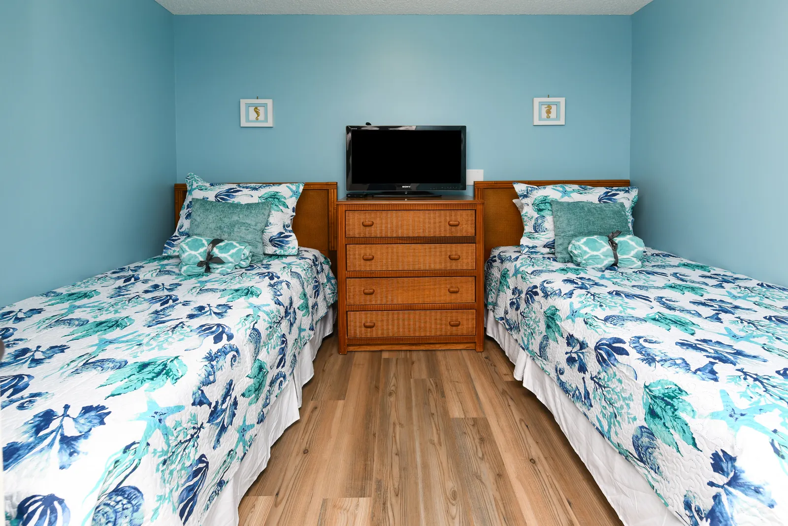 Royal Garden Resort 706 photo 9