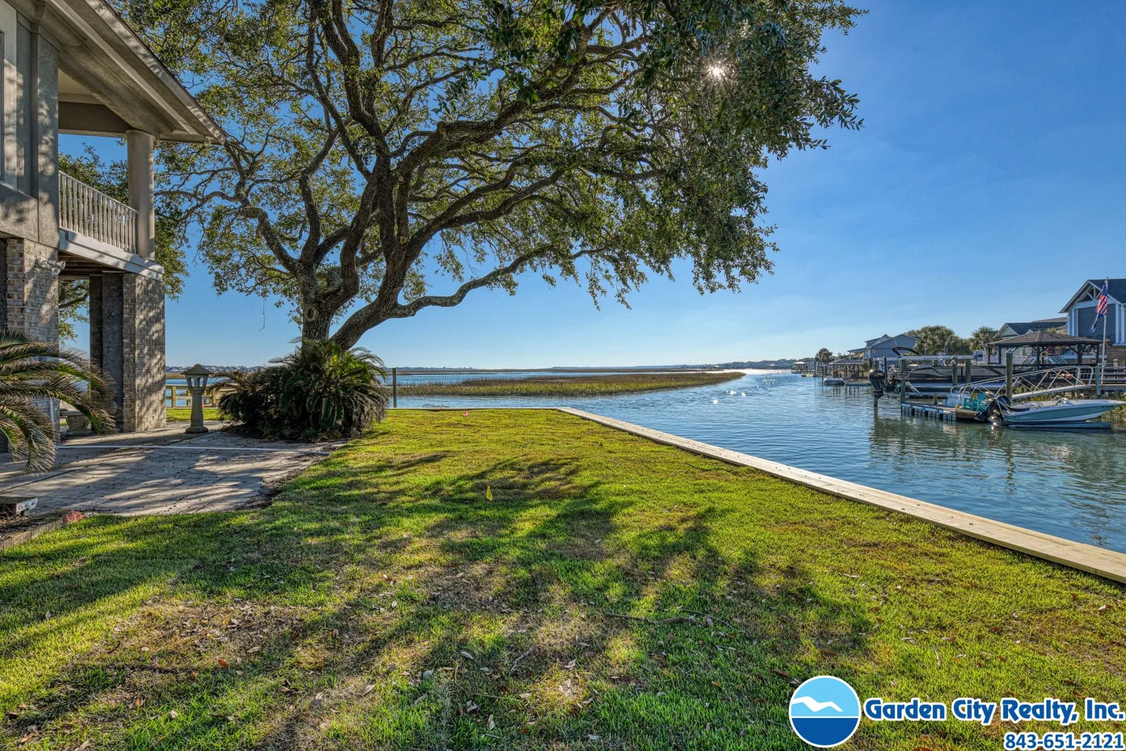 Inlet View House photo 9