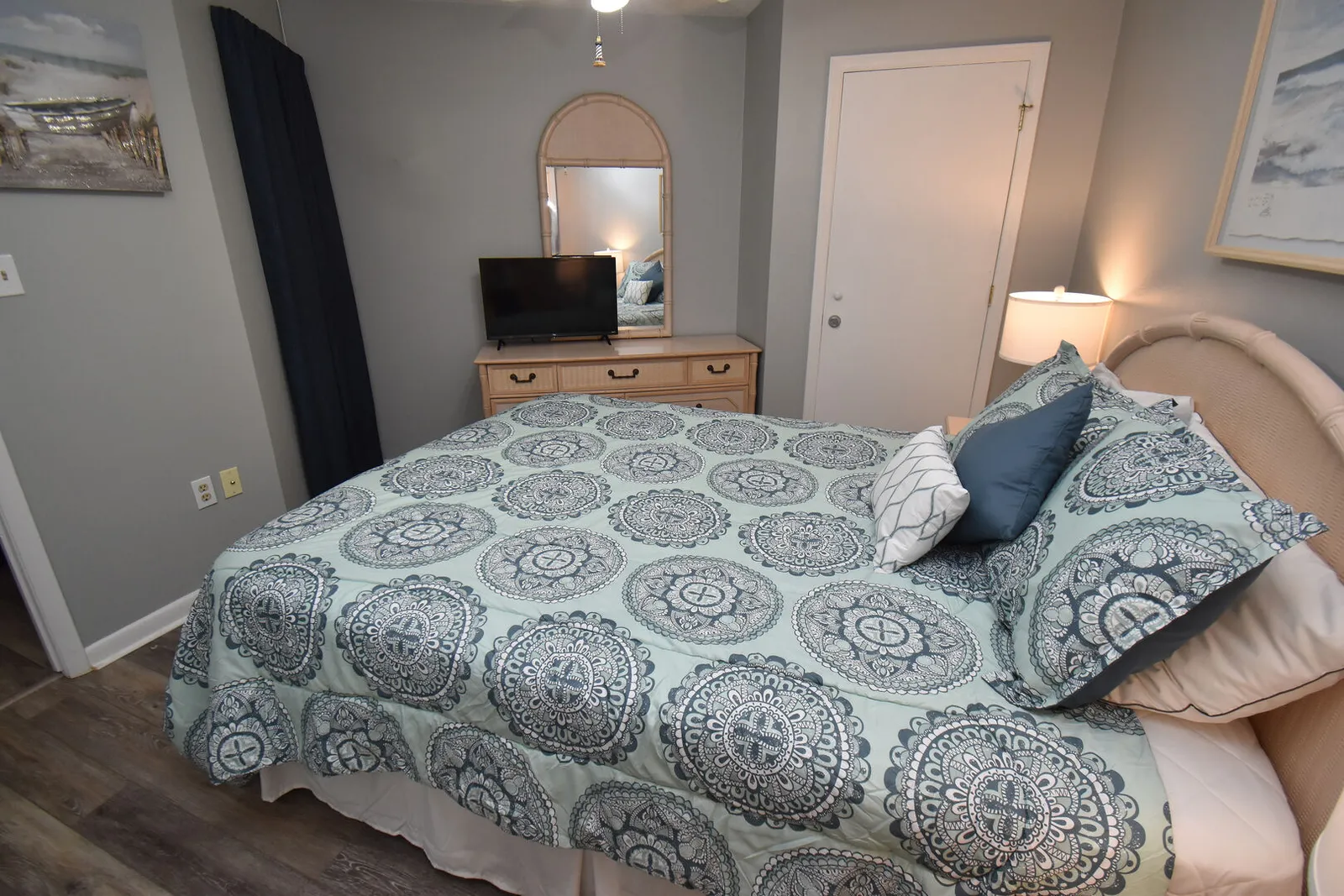 Royal Garden Resort 111 photo 13