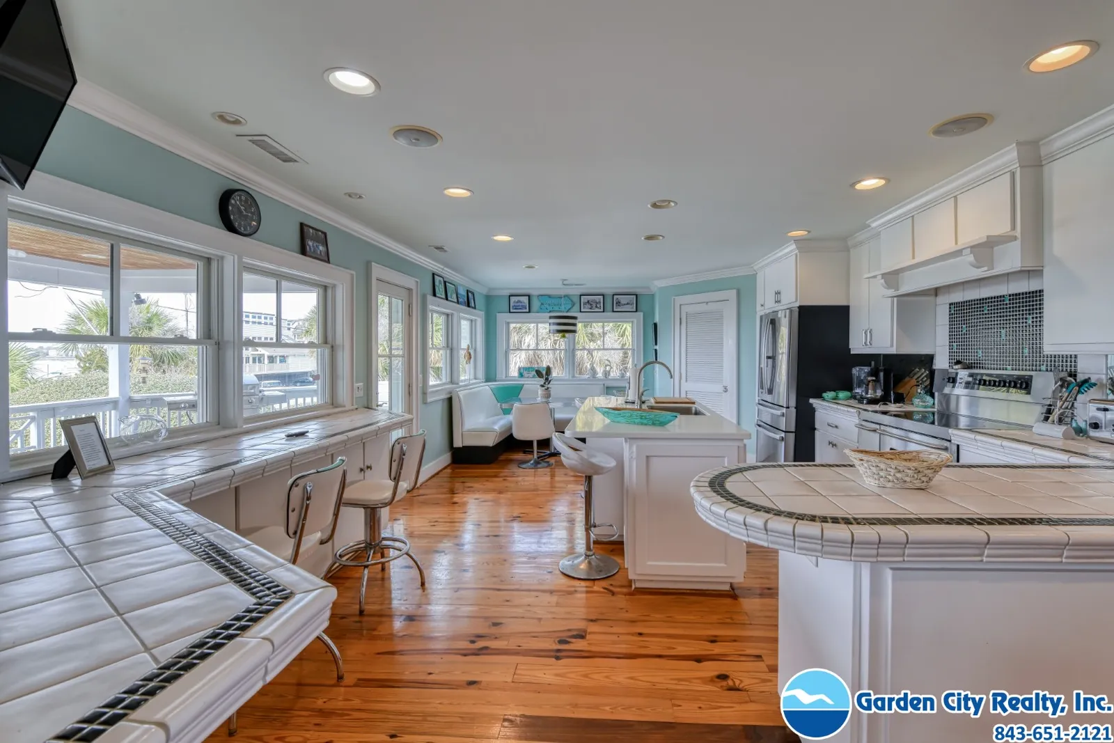 DeBerry Oceanfront photo 24