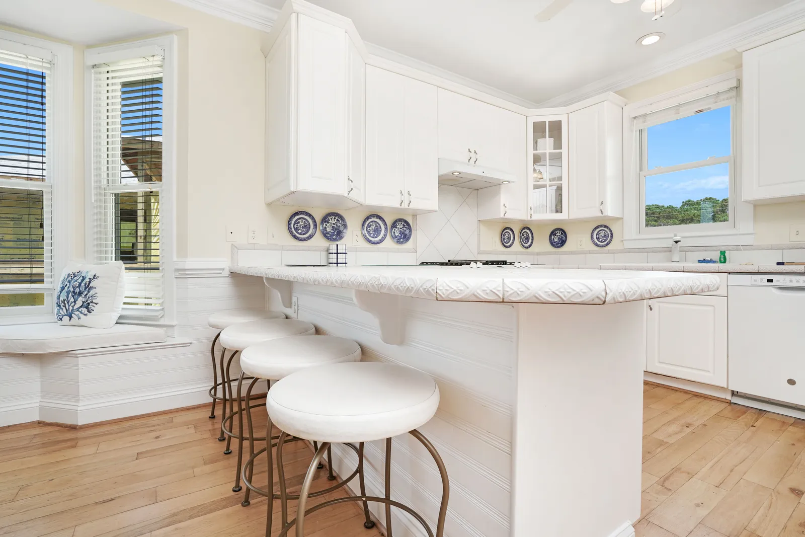 Beach Haven photo 23