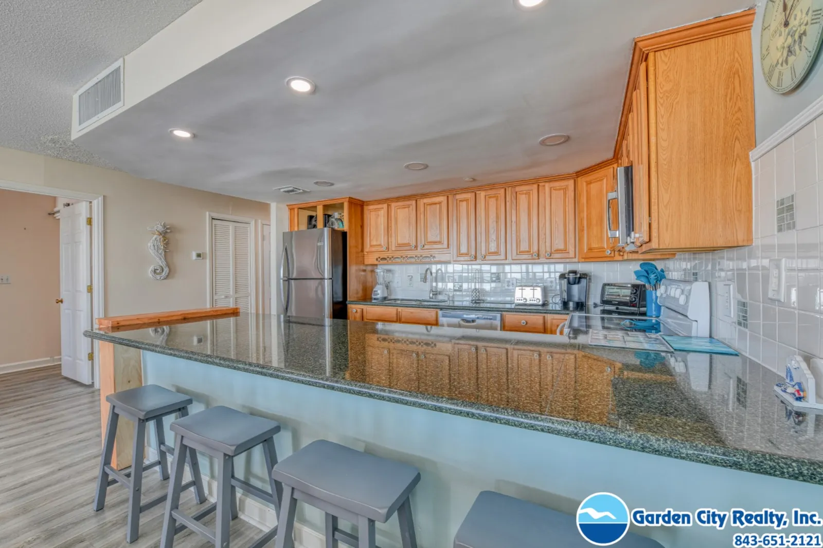 Surf Master 413 photo 24
