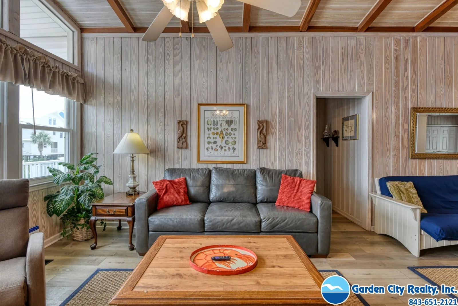 IR House photo 8