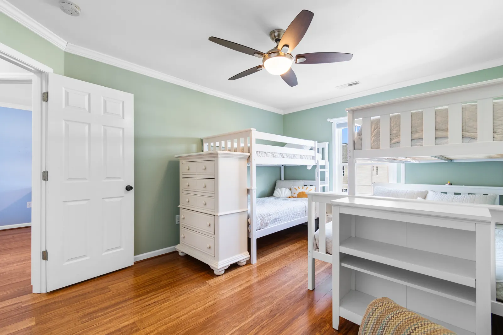 Coral Cove photo 19