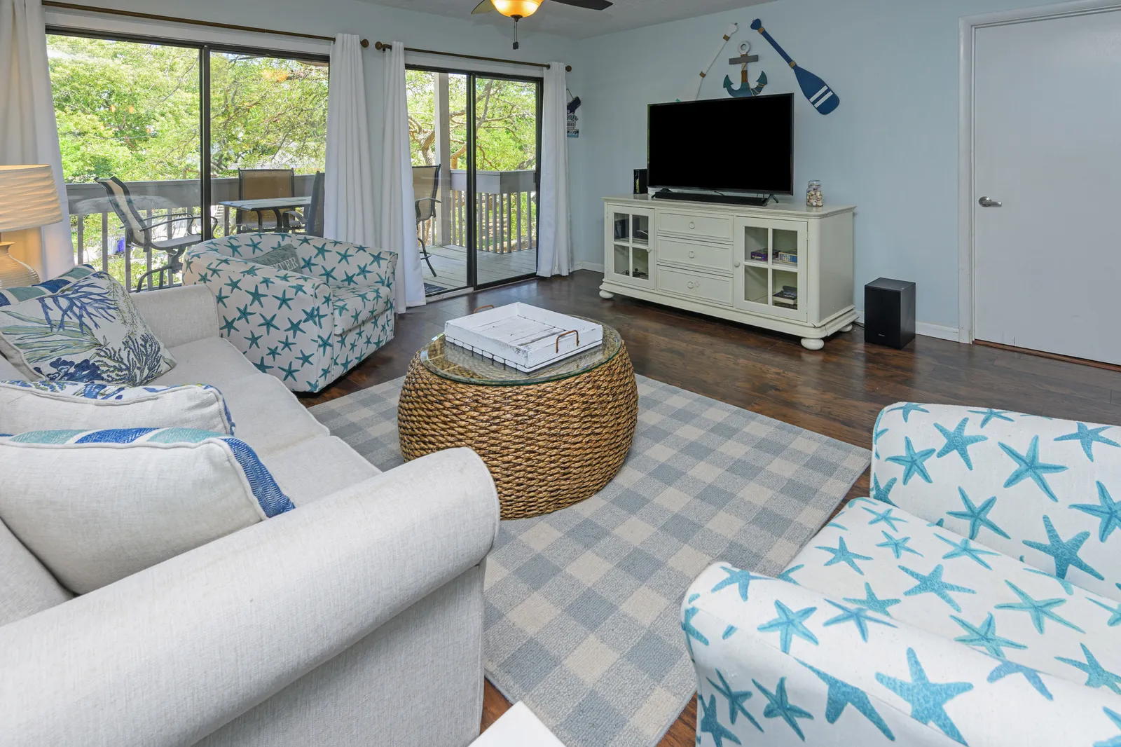 Sea Grove 202 photo 1