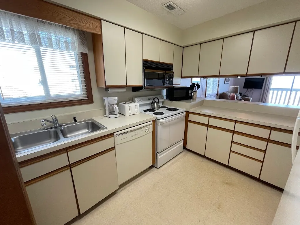 Surfside Landing 101 photo 6