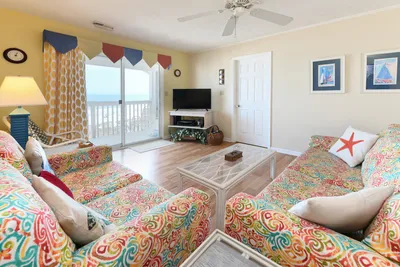 Dolphin Cay 301