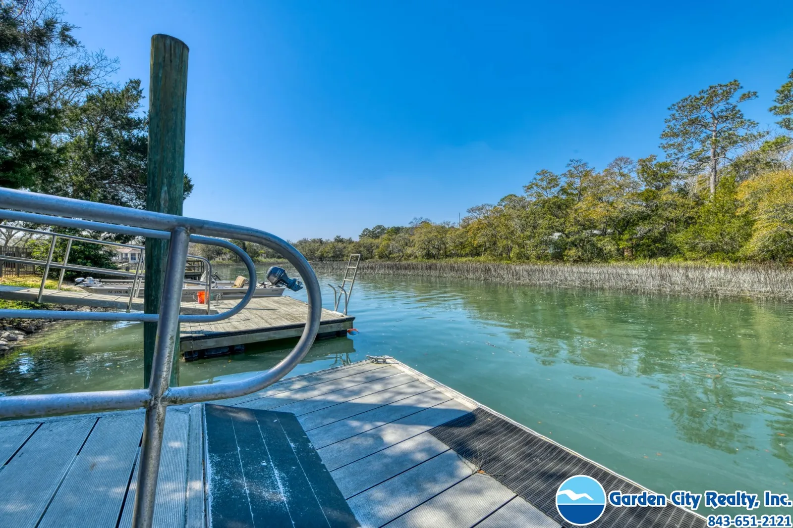 Dock Holiday photo 4